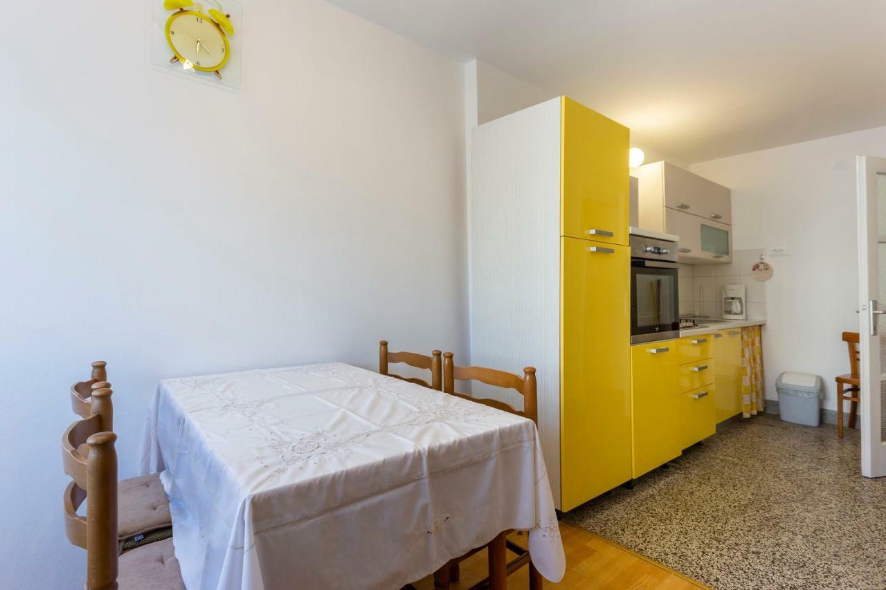 Apartment Anna With Free Private Parking Пула Экстерьер фото